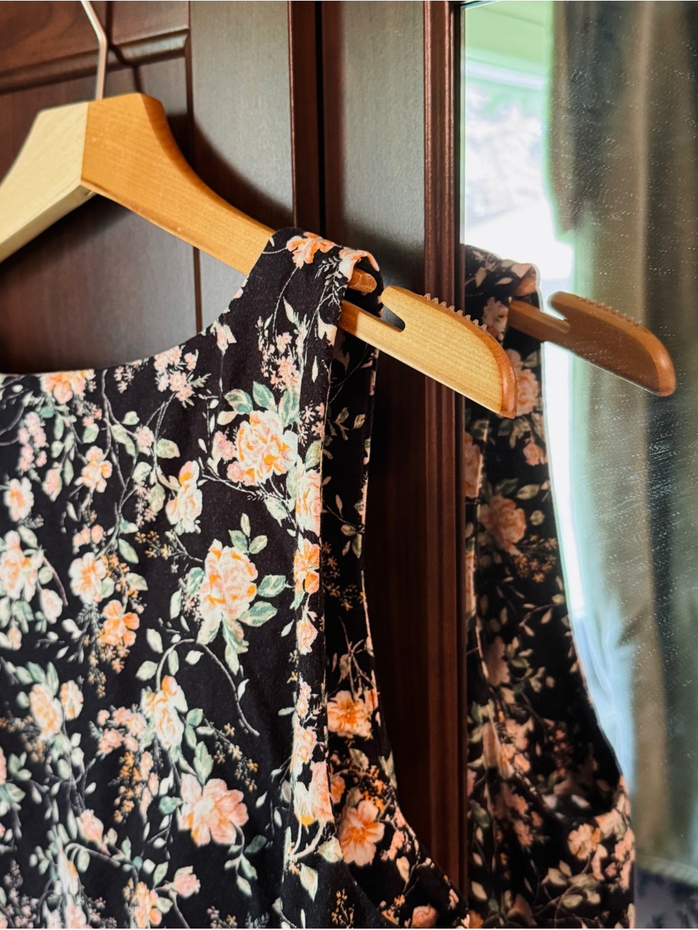 LC Lauren Conrad Peach Floral Shift Dress